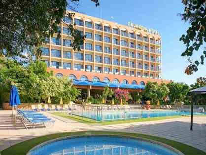 Navarria Hotel
