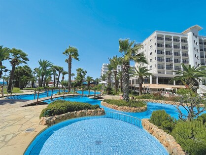 Sandy Beach Hotel
