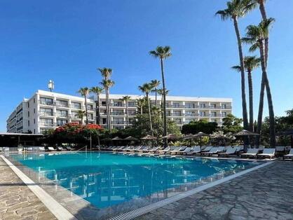 Veronica Hotel 